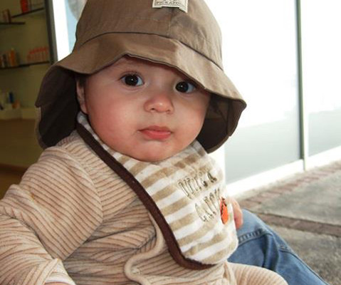 Gorra con Protección Solar UPF 80+